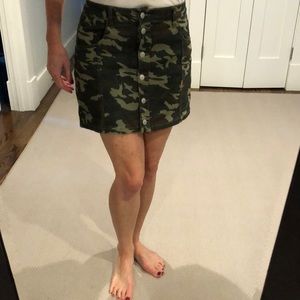 Camo Mini-skirt by Sky & Sparrow, Junior Sz 9